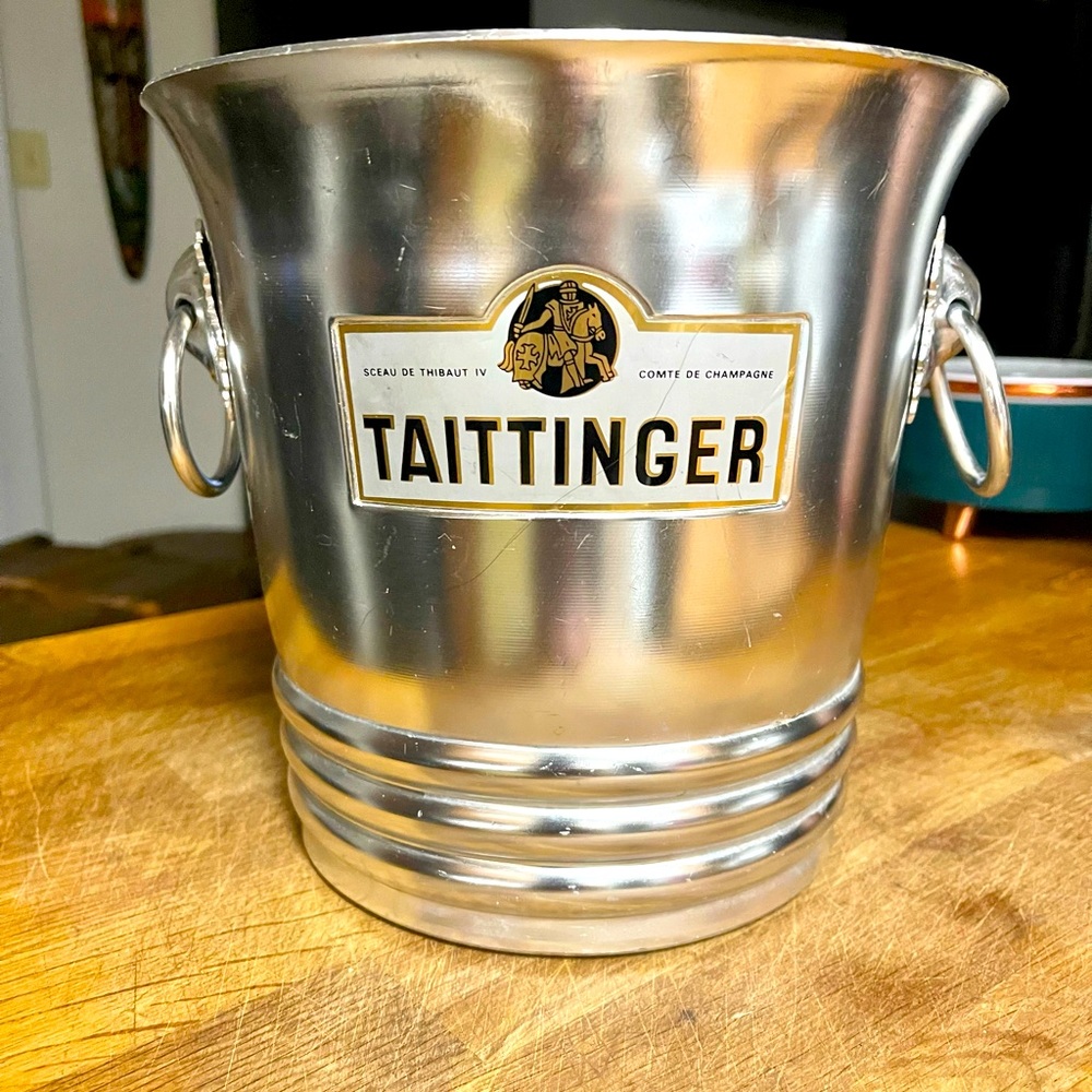 Champagne bucket